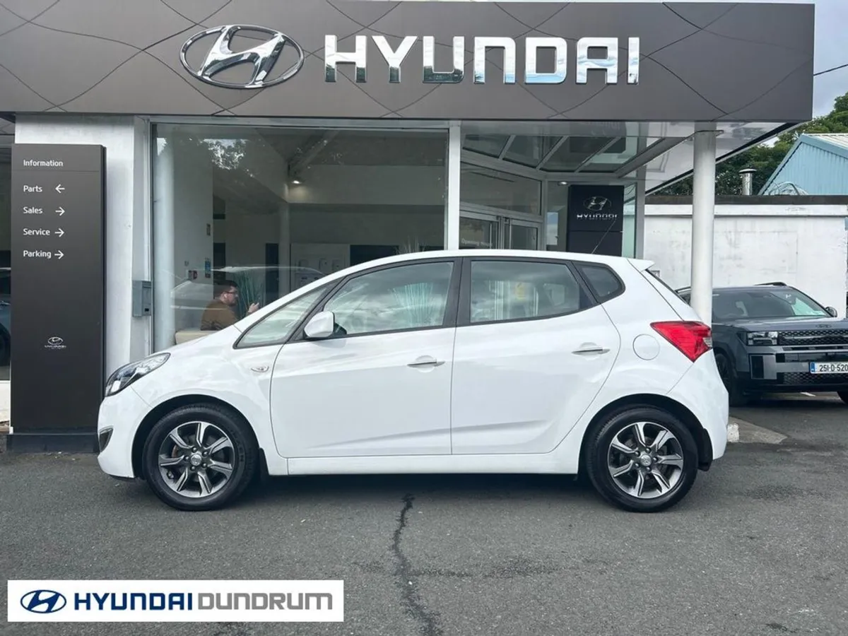 Hyundai ix20 Deluxe 5DR - Image 2
