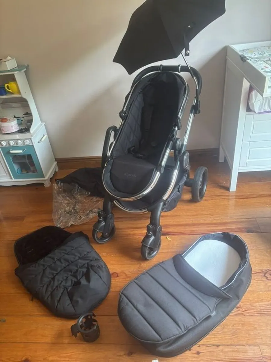 I-Candy Peach Pram and Accessories - Image 1