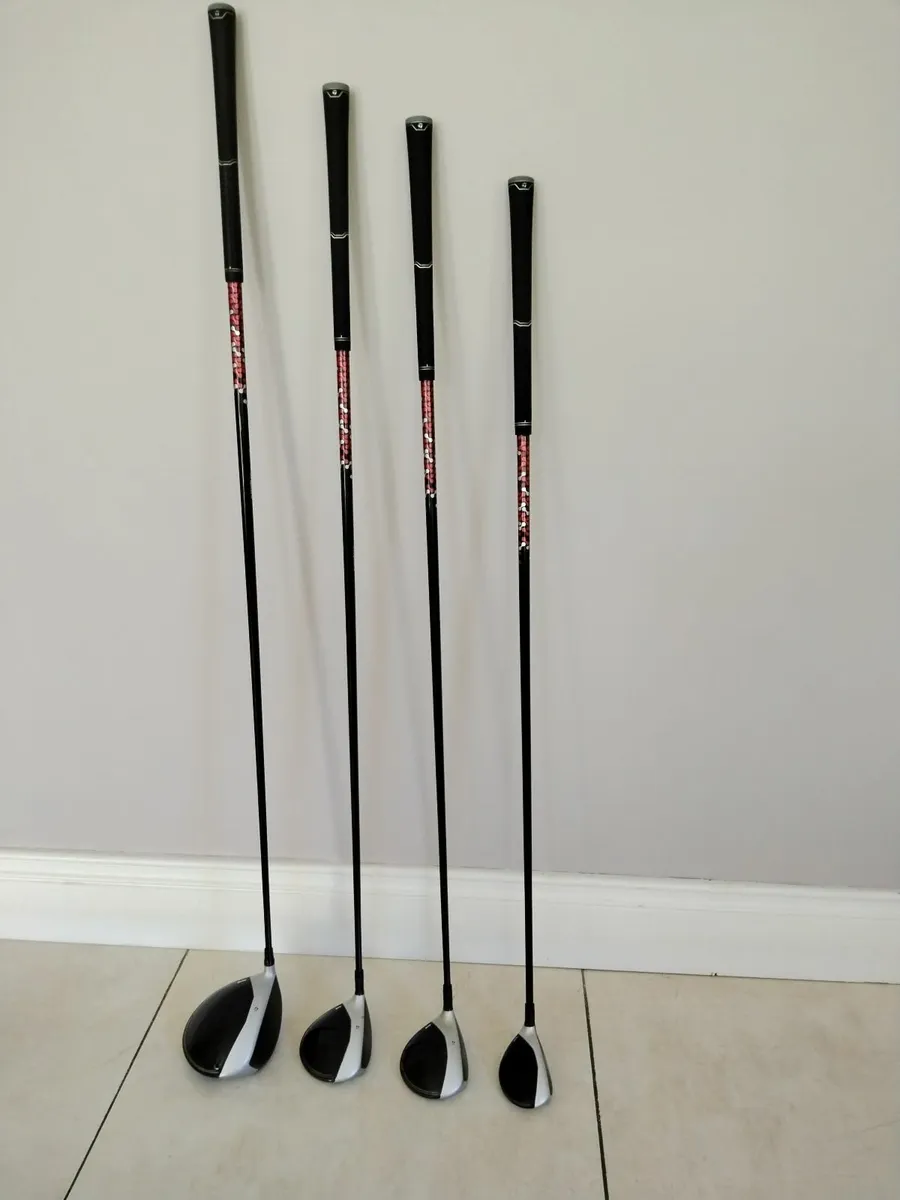 TaylorMade M4 Driver, 3 wood, 5 wood and 4 hybrid - Image 1