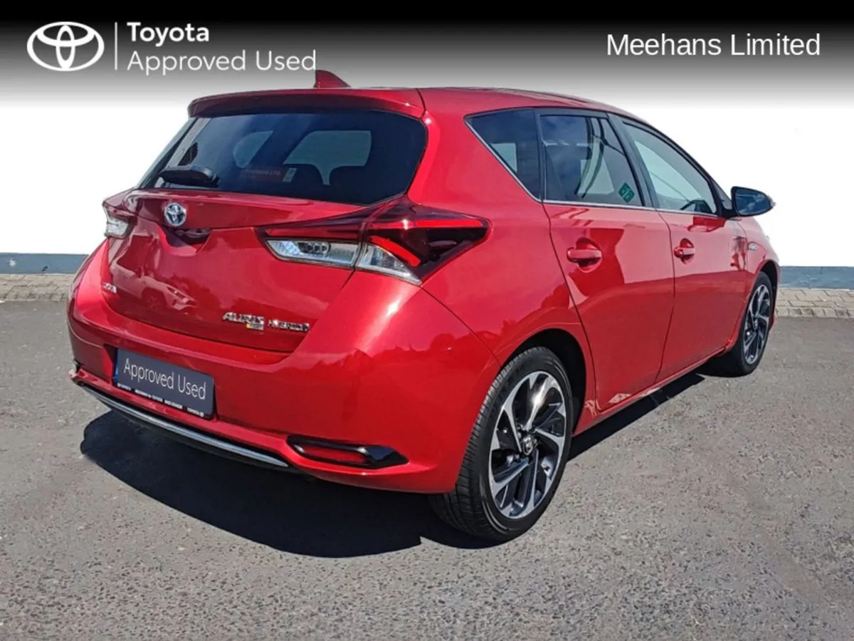 Toyota Auris Auris 1.8 Hybrid SOL - Image 2