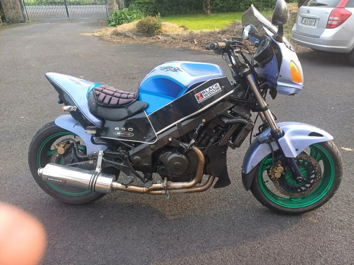 1998 Honda deauville ntv 650 chopped cafe racer st - Image 1