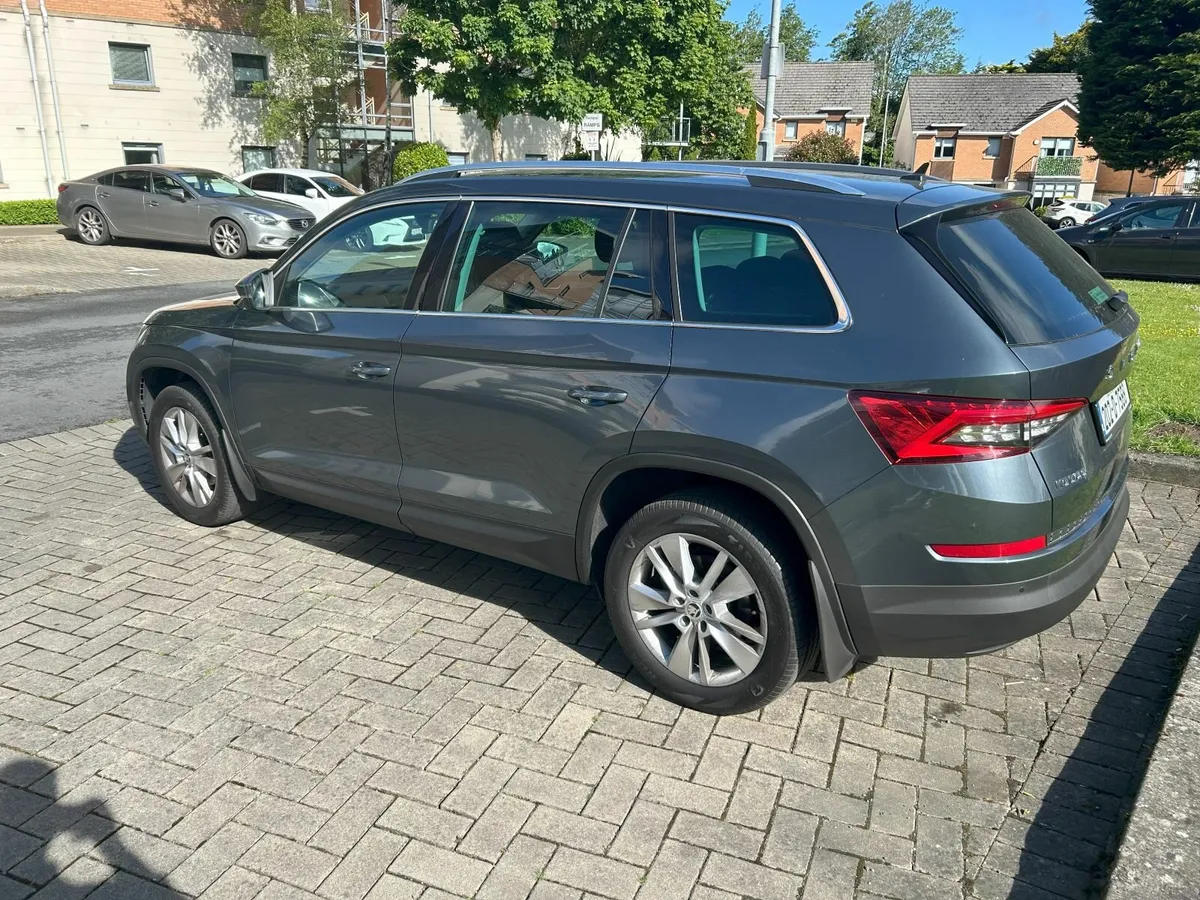 Skoda KODIAQ 202 7 seater 2.0 TDI 150HP DSG - Image 4