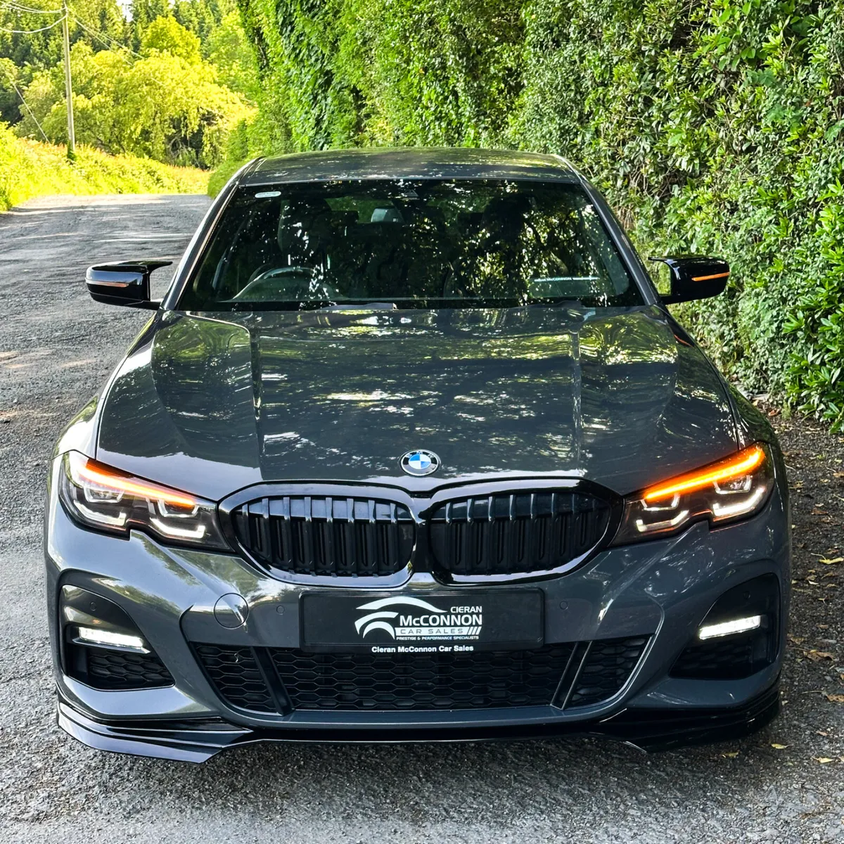 2021 (211)  BMW 330e M-SPORT PRO PACK 290BHP - Image 4