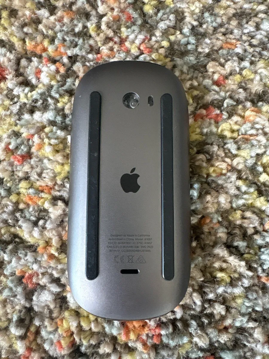 Apple Magic Mouse 2 (Lightning) – Space Grey - Image 2