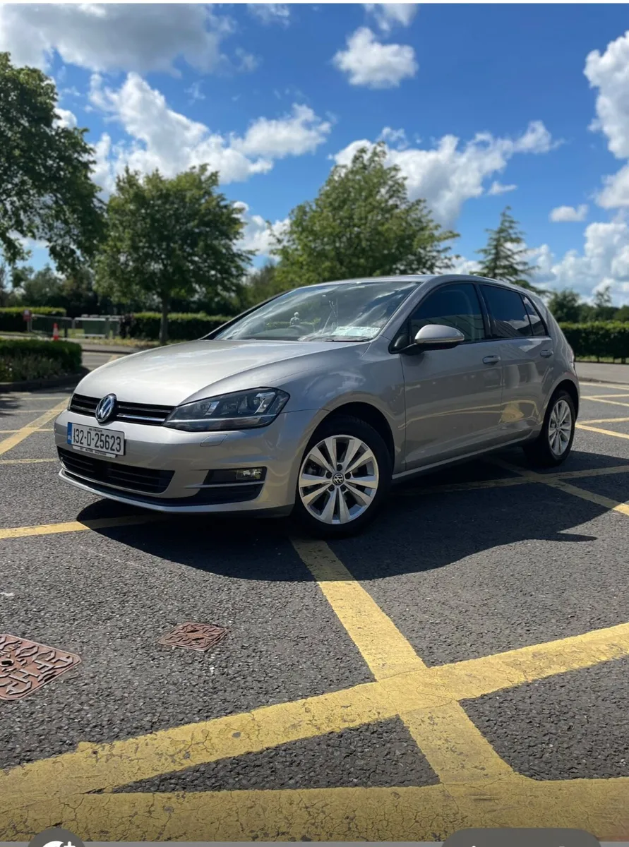 Volkswagen Golf 2013 automatic - Image 3