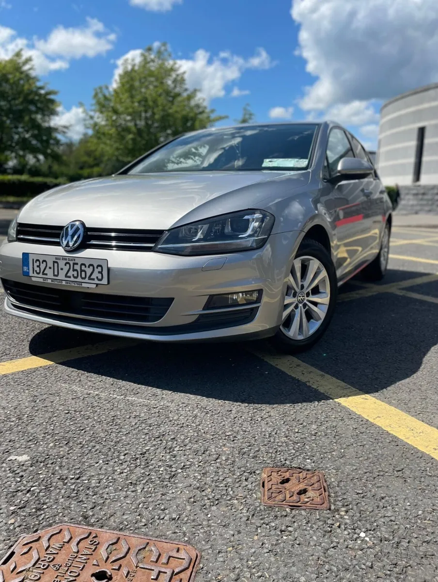 Volkswagen Golf 2013 automatic - Image 4