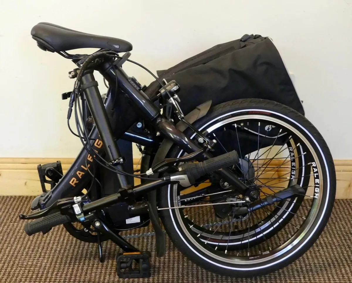 Raleigh Stow-E-Way Electric Folding City Bicycle - Image 3
