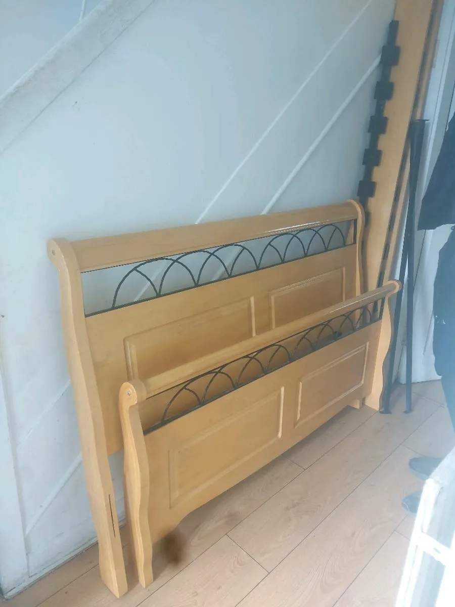 Double bed frame - Image 3