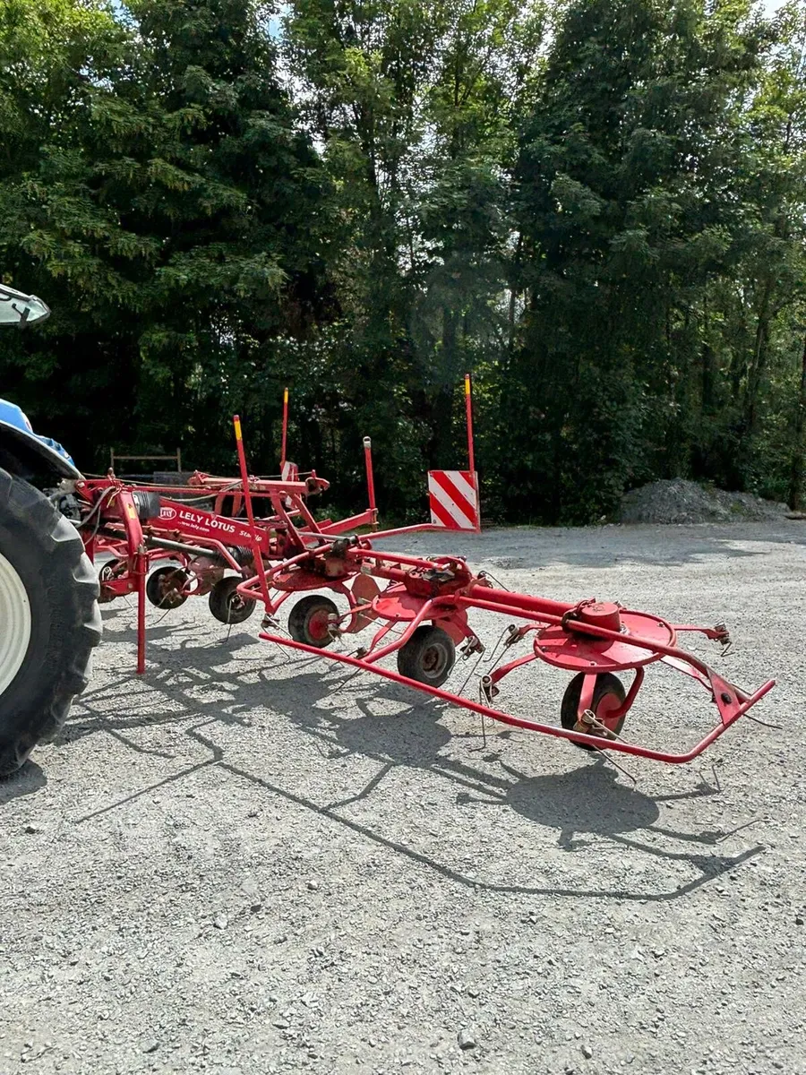 Lely Lotus 770 Tedder 2016 - Image 1