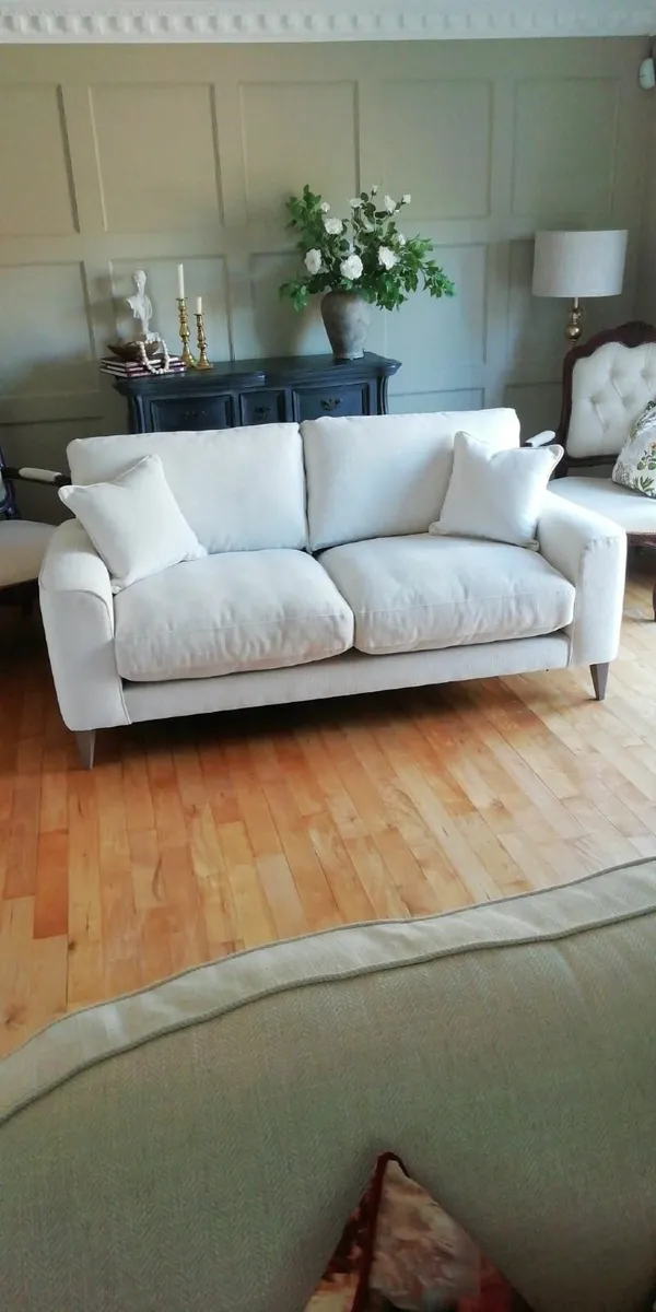 Cream Couch - Image 1