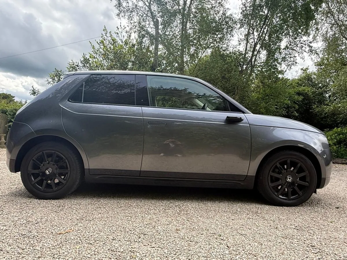 Honda E Advance  sunroofimmaculate Condition - Image 3