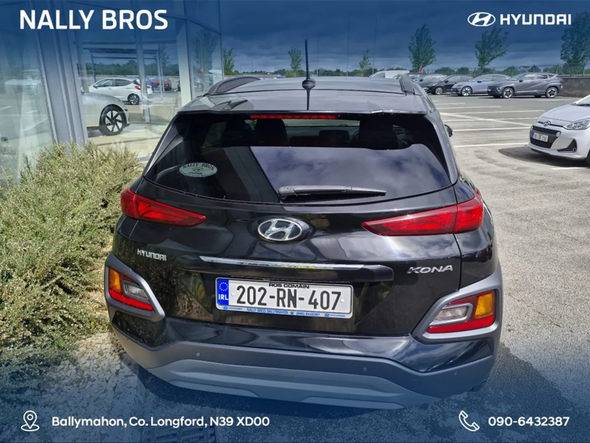 Hyundai Kona Kauai Excutive Plus 5DR - Image 2