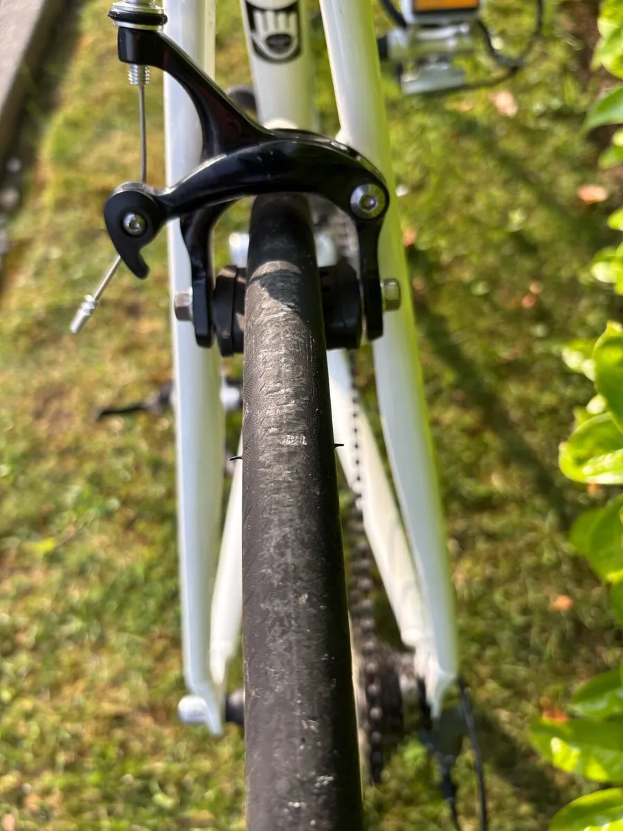 Merida ride 88 road bike - Image 3