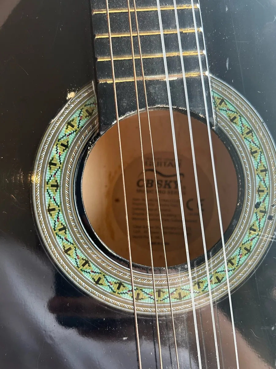 Guitar - Image 4
