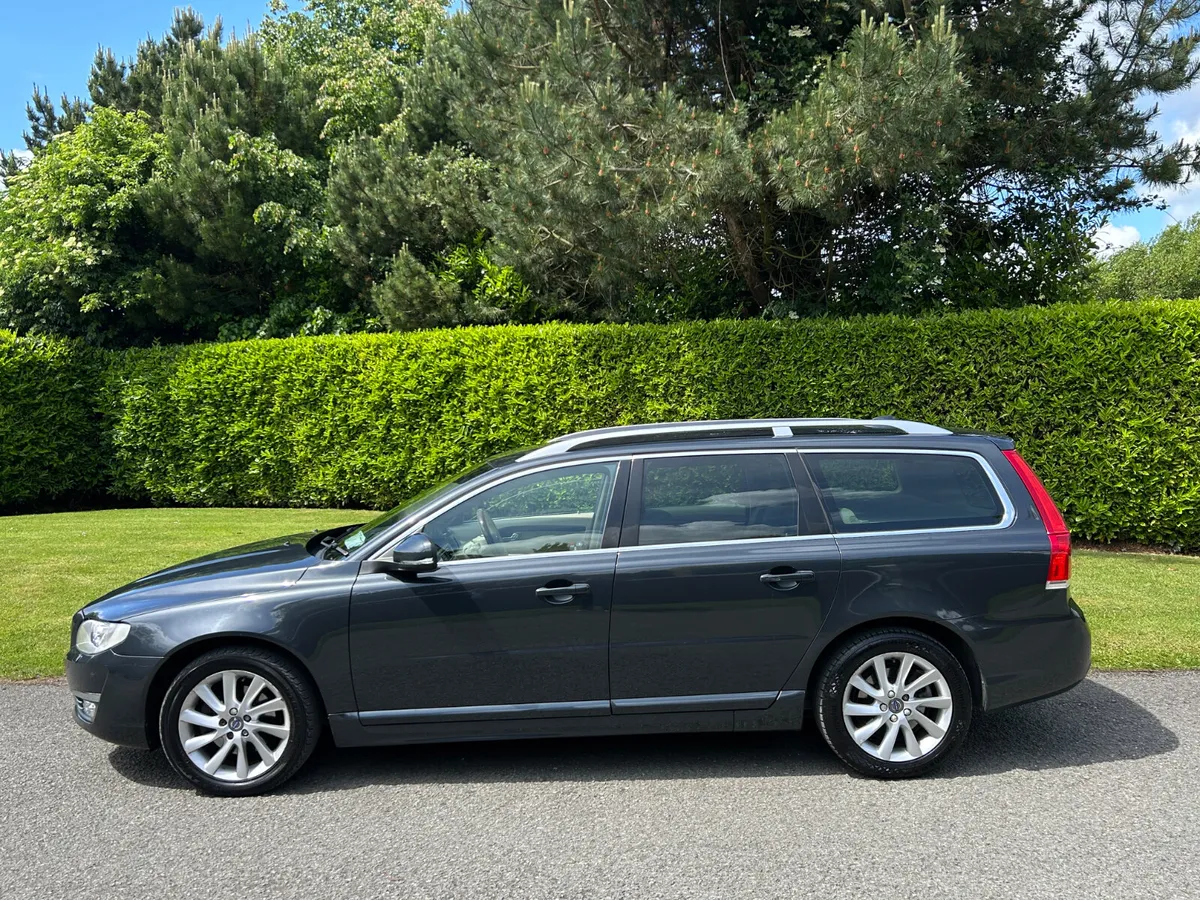 16 Volvo V70 D4 Auto High Spec NCT 8/26 Tax 9/25 - Image 3