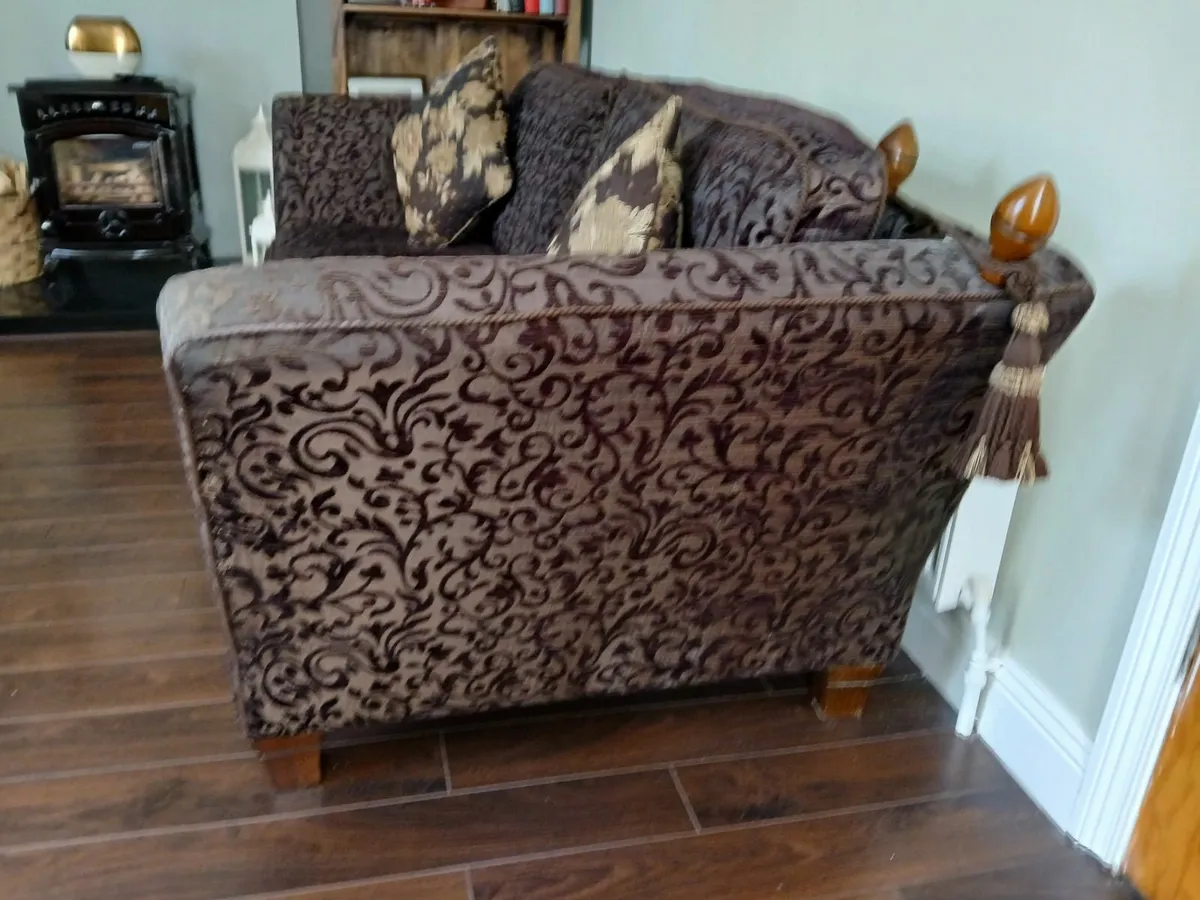 Quality Four Seater Sofa €300 - Image 3