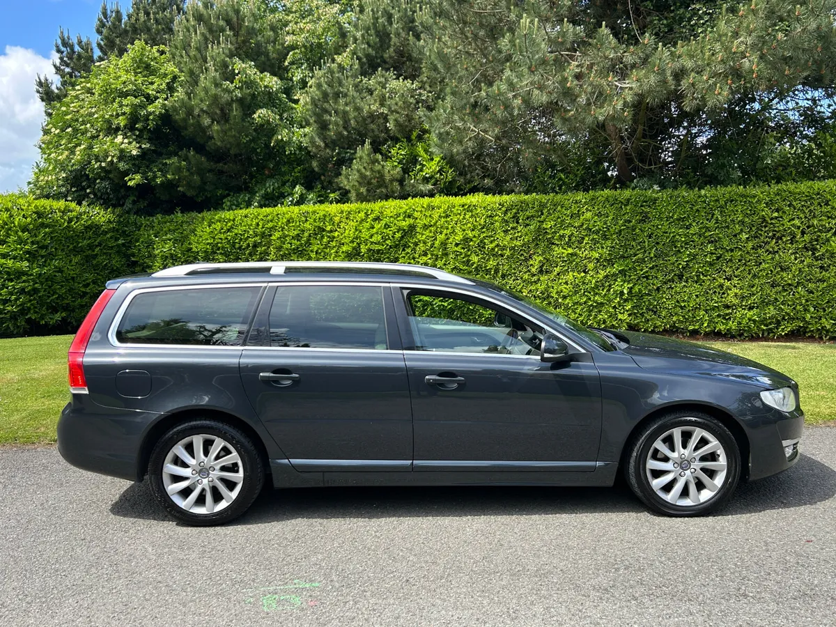 16 Volvo V70 D4 Auto High Spec NCT 8/26 Tax 9/25 - Image 4