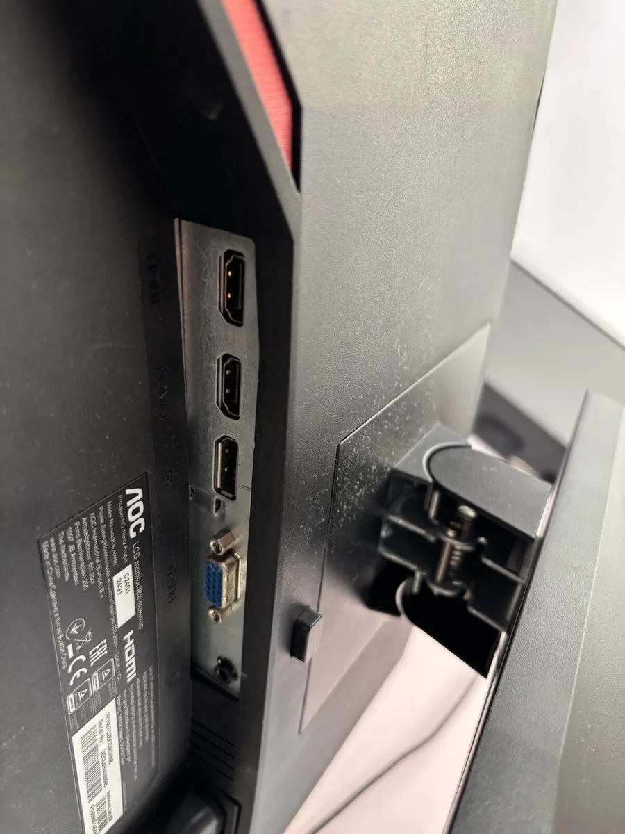 AOC Gaming Monitor - Image 4