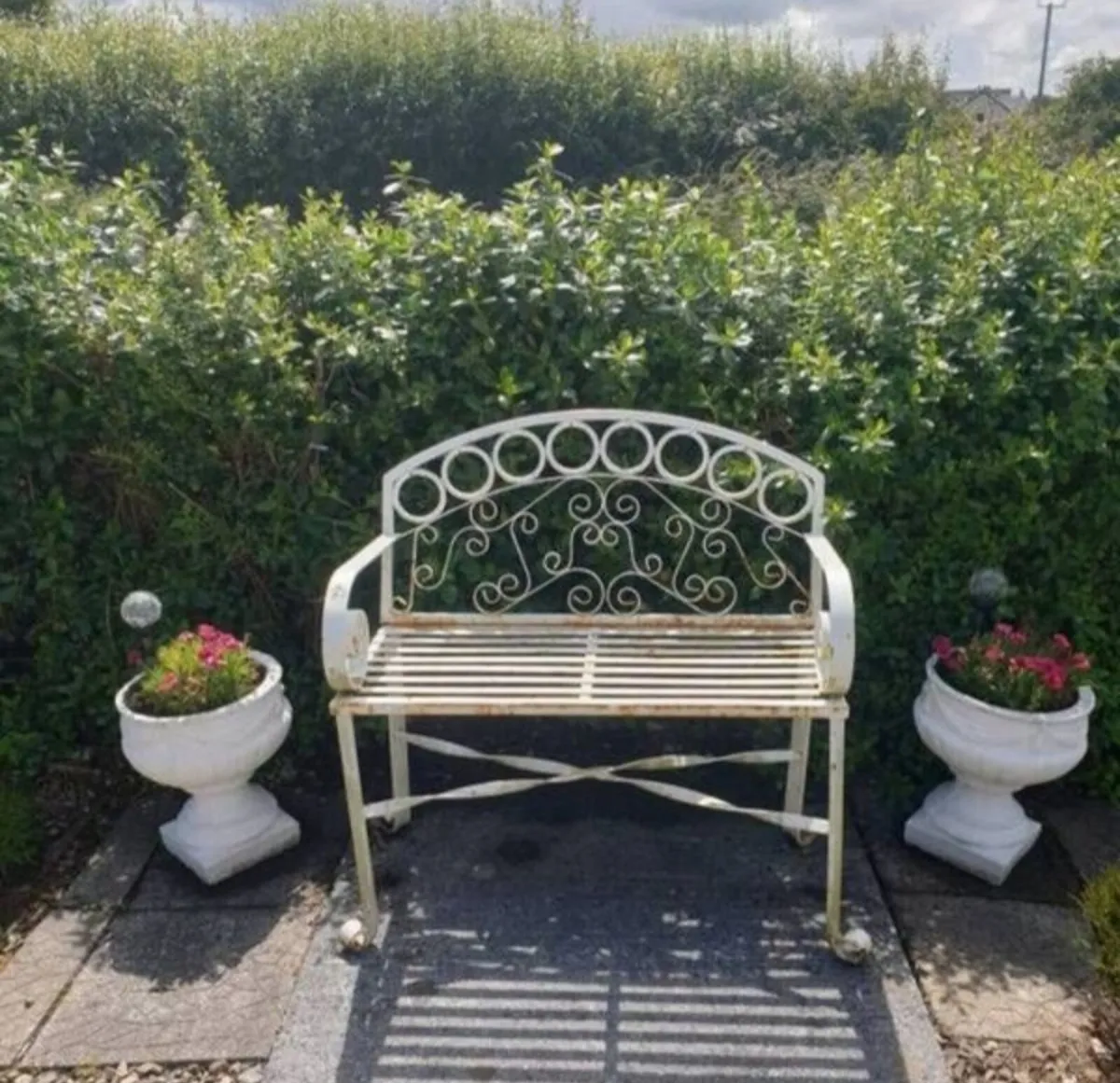 Garden seat - Image 1