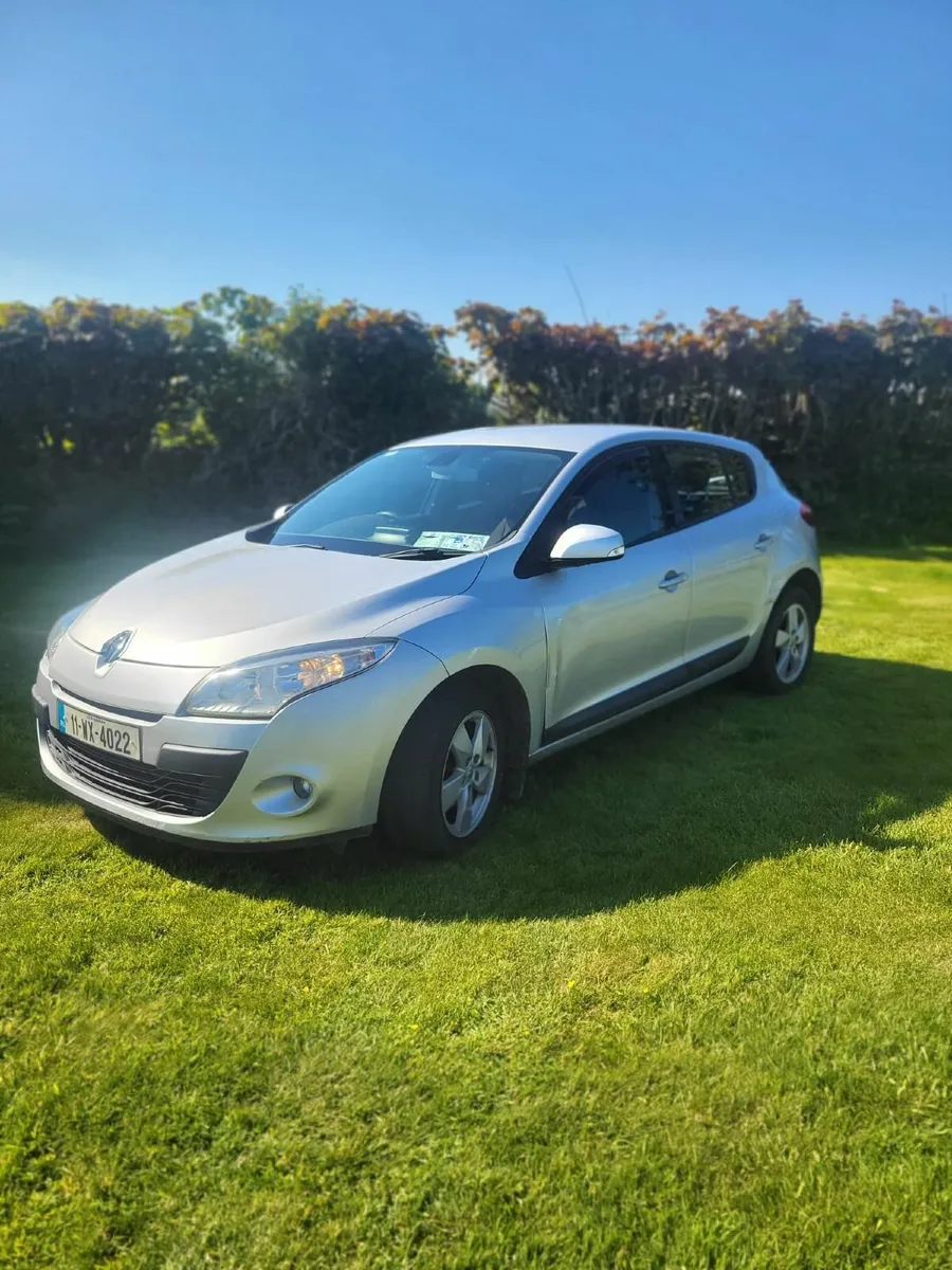 Renault Megane 2011 - Image 1