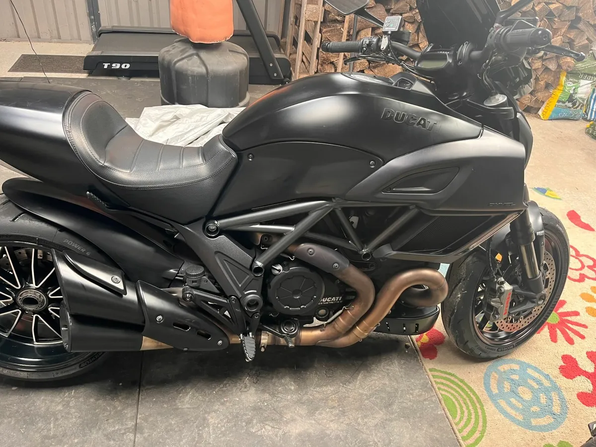 DUCATI Diavel 2014 - Image 1