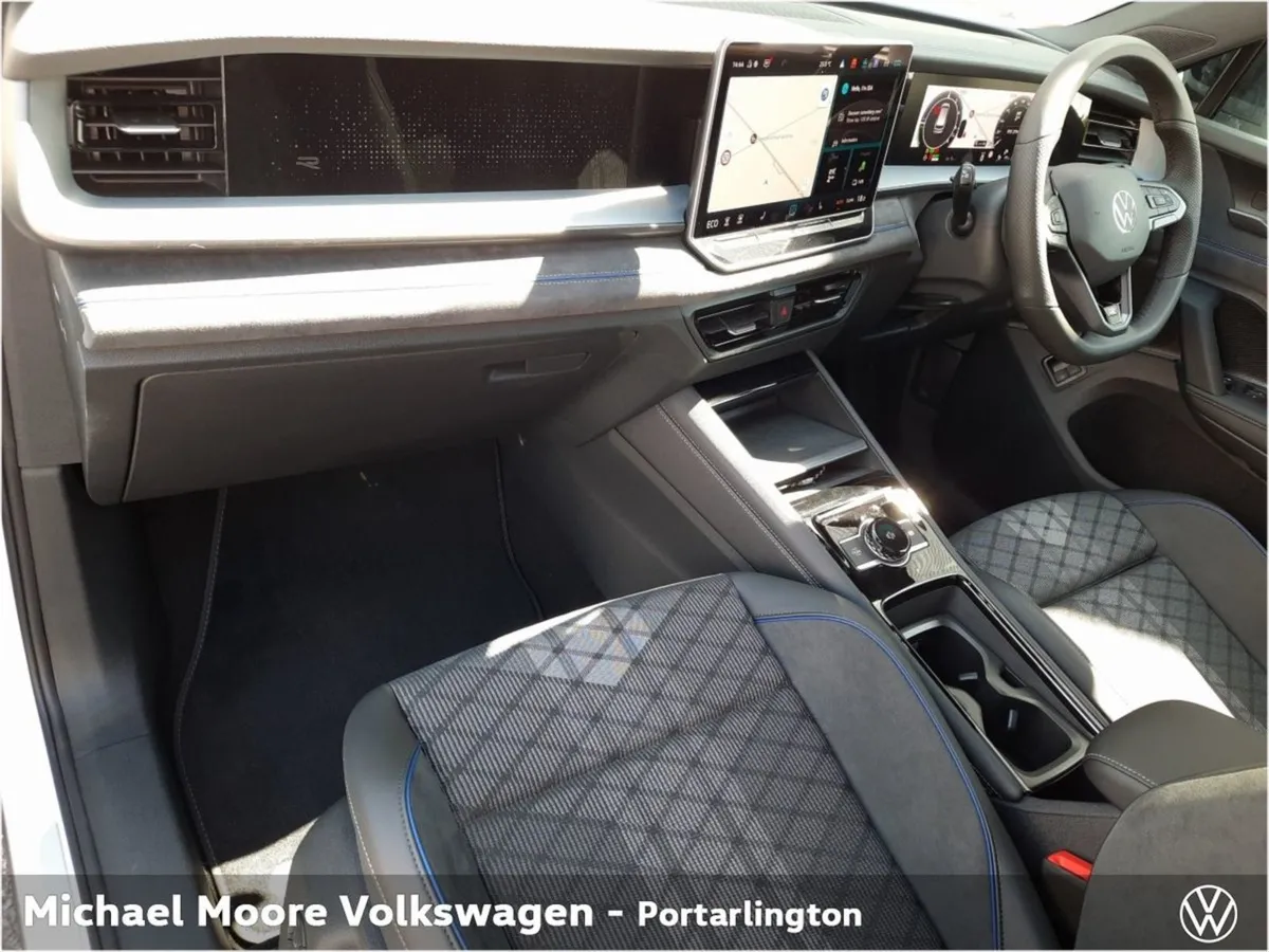Volkswagen Tayron R-line 75 1.5tsi 204HP Phev DSG - Image 4