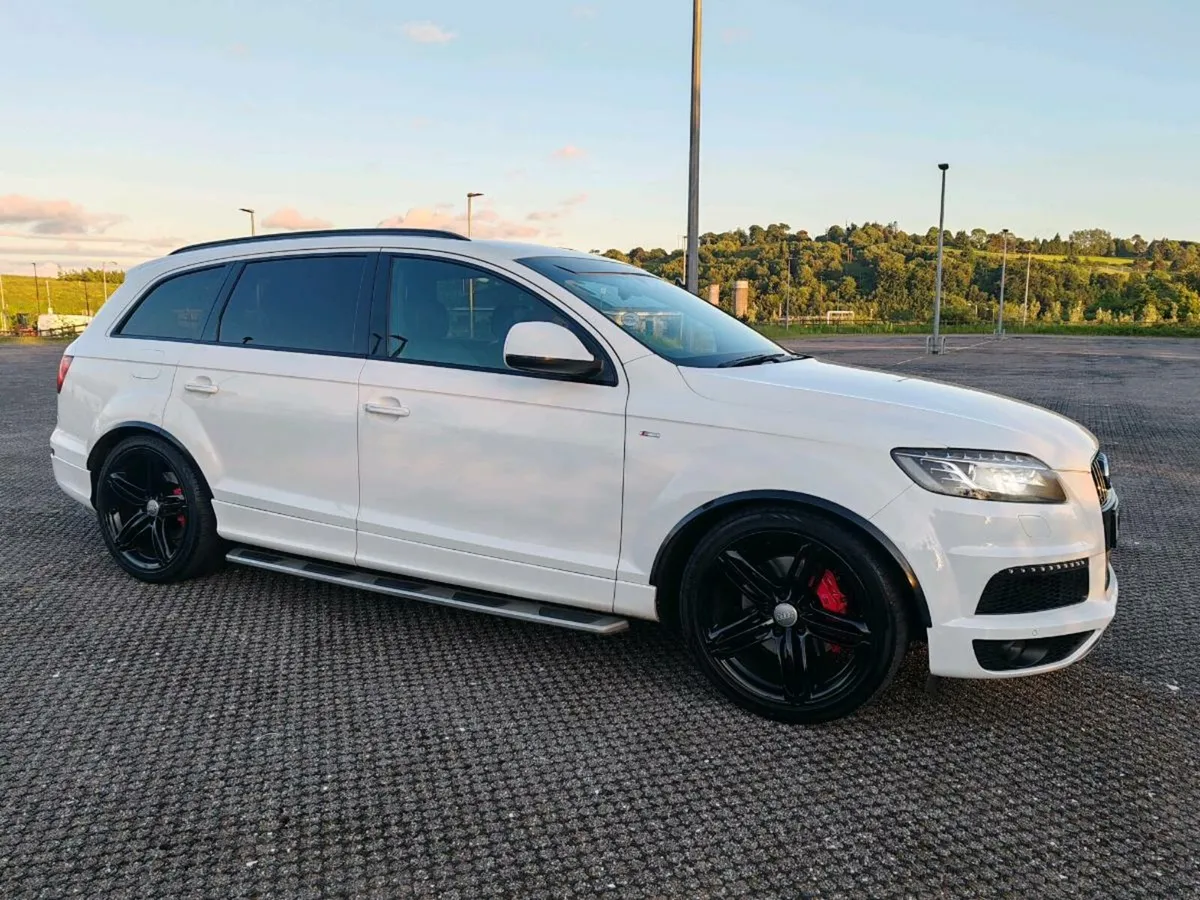 Audi Q7 5 seater crew cab - Image 1