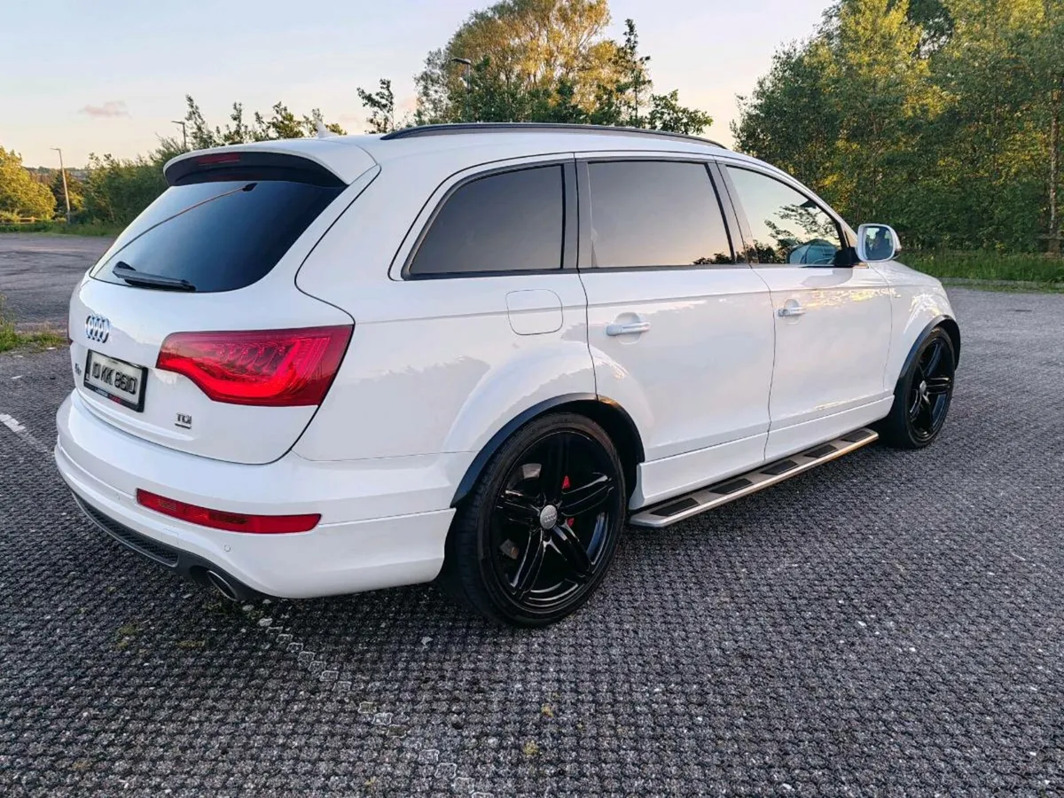 Audi Q7 5 seater crew cab - Image 2