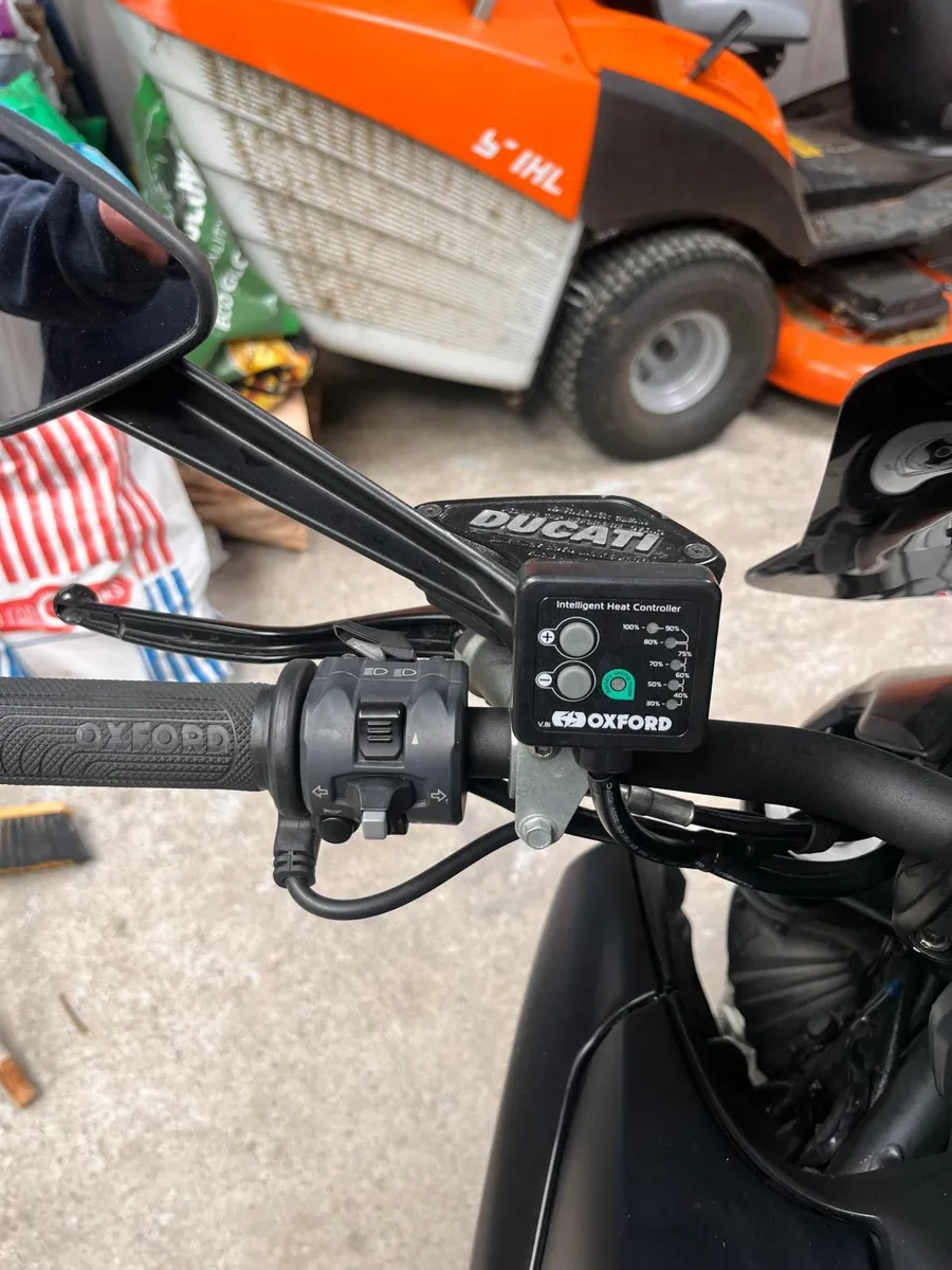 DUCATI Diavel 2014 - Image 2