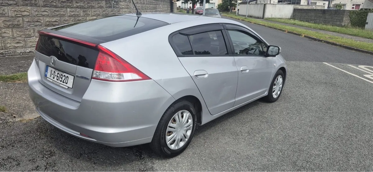 11 Honda Insight NEW NCT 12/25 - Image 2