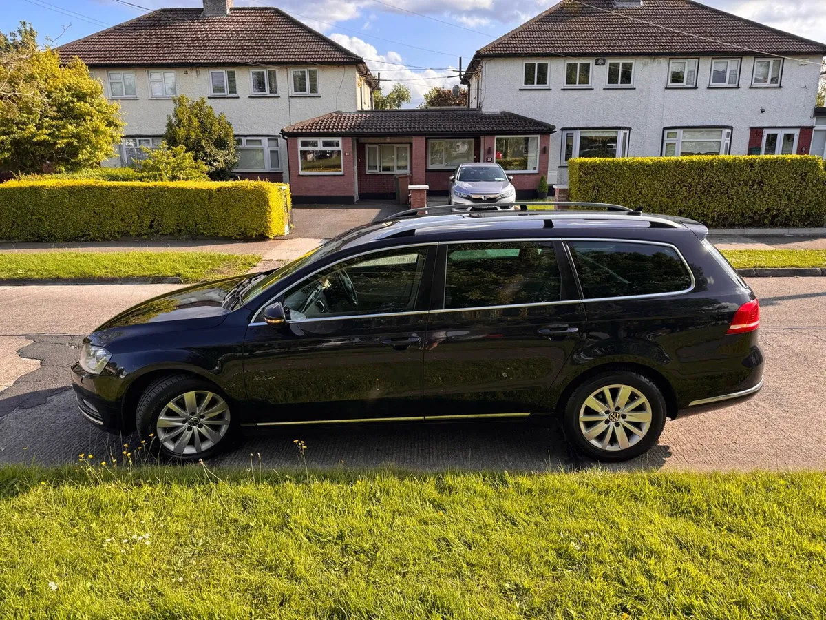 VW PASSAT - Image 3