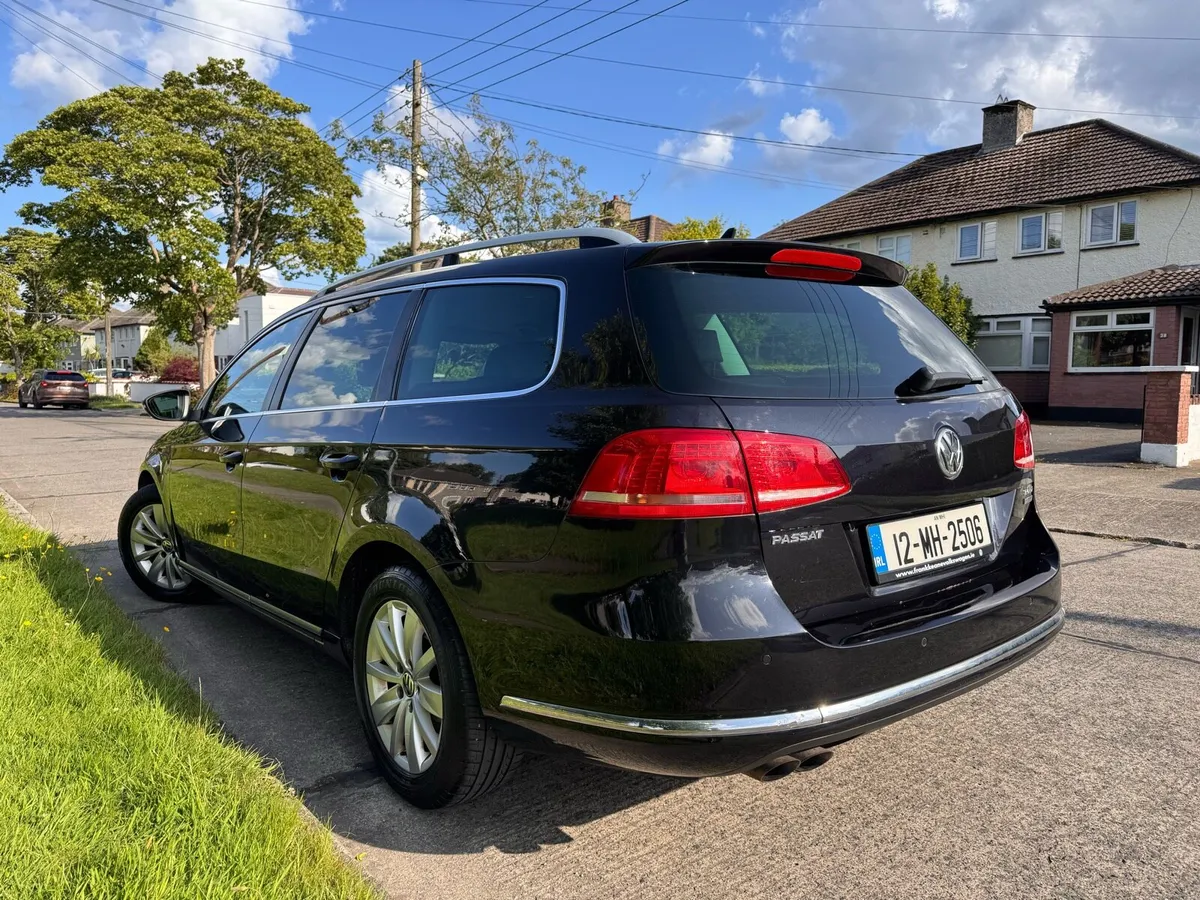 VW PASSAT - Image 4