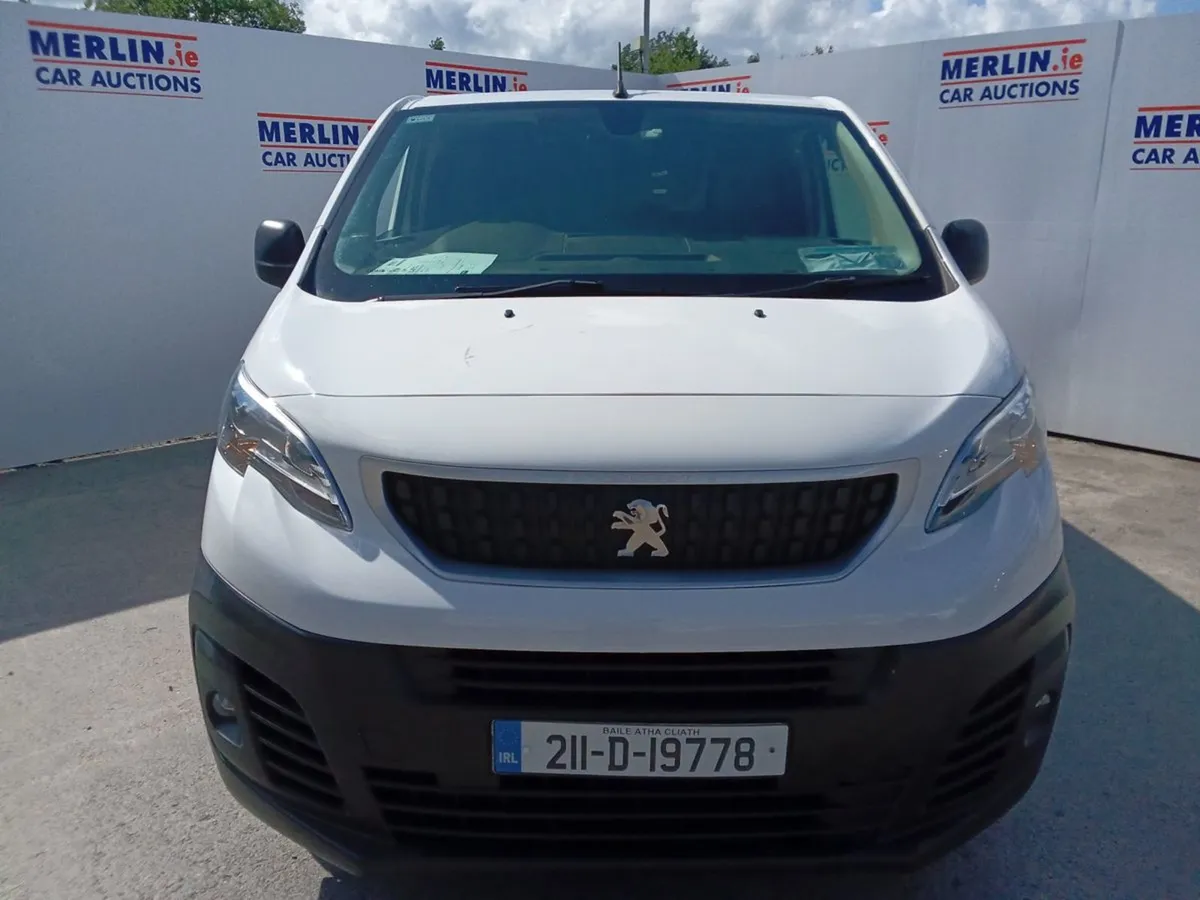 Peugeot Expert Professional STD 1.5 HD - Image 1