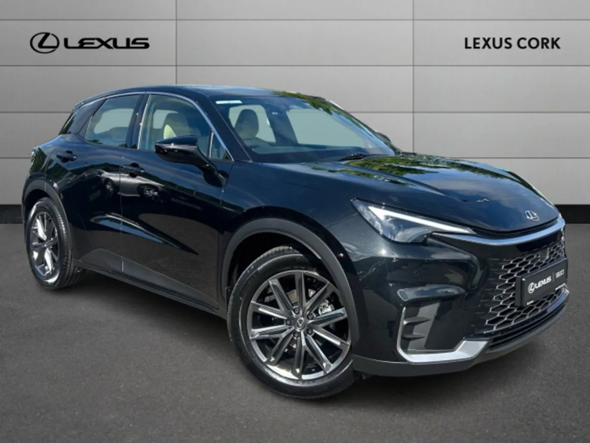 Lexus LBX LBX Elegant - Image 1
