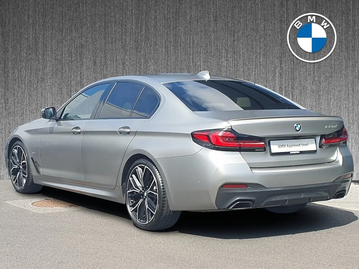 BMW 5 Series 520d M Sport Saloon - Image 3