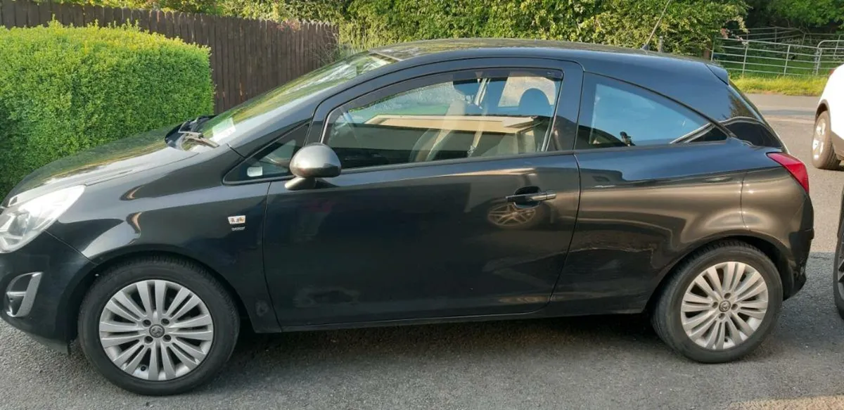 Vauxhall Corsa 1.0 energy Low Miles - Image 3