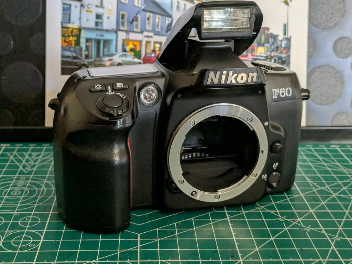 Nikon F60 autofocus 35mm film SLR camera - body - Image 1