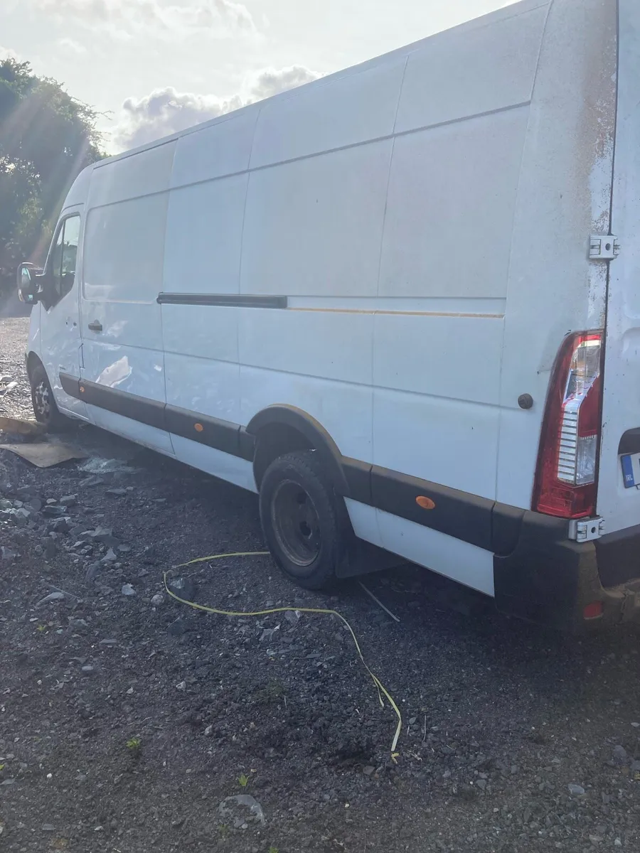 Renault master - Image 2