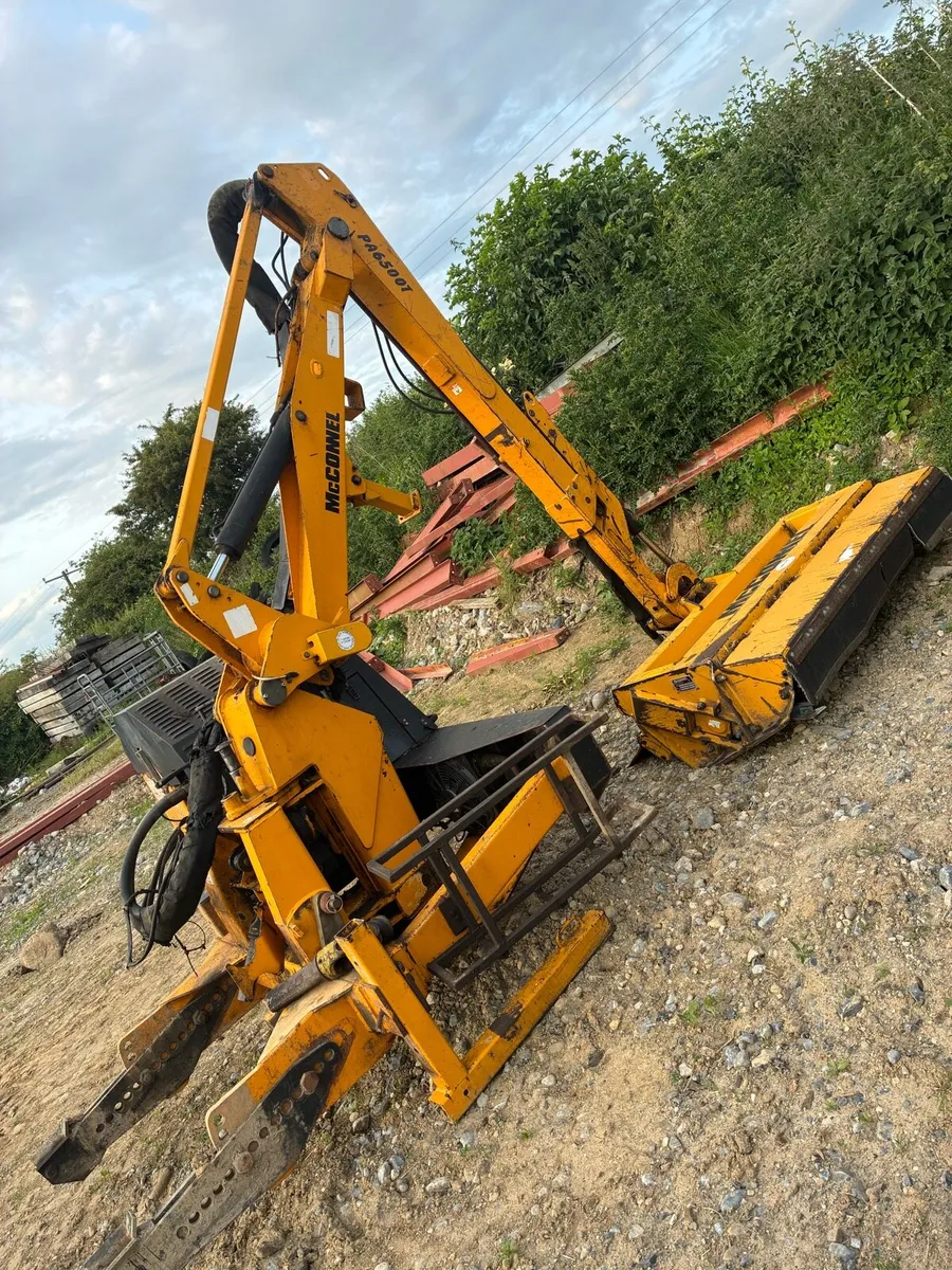 McConnell 6500T - Image 1