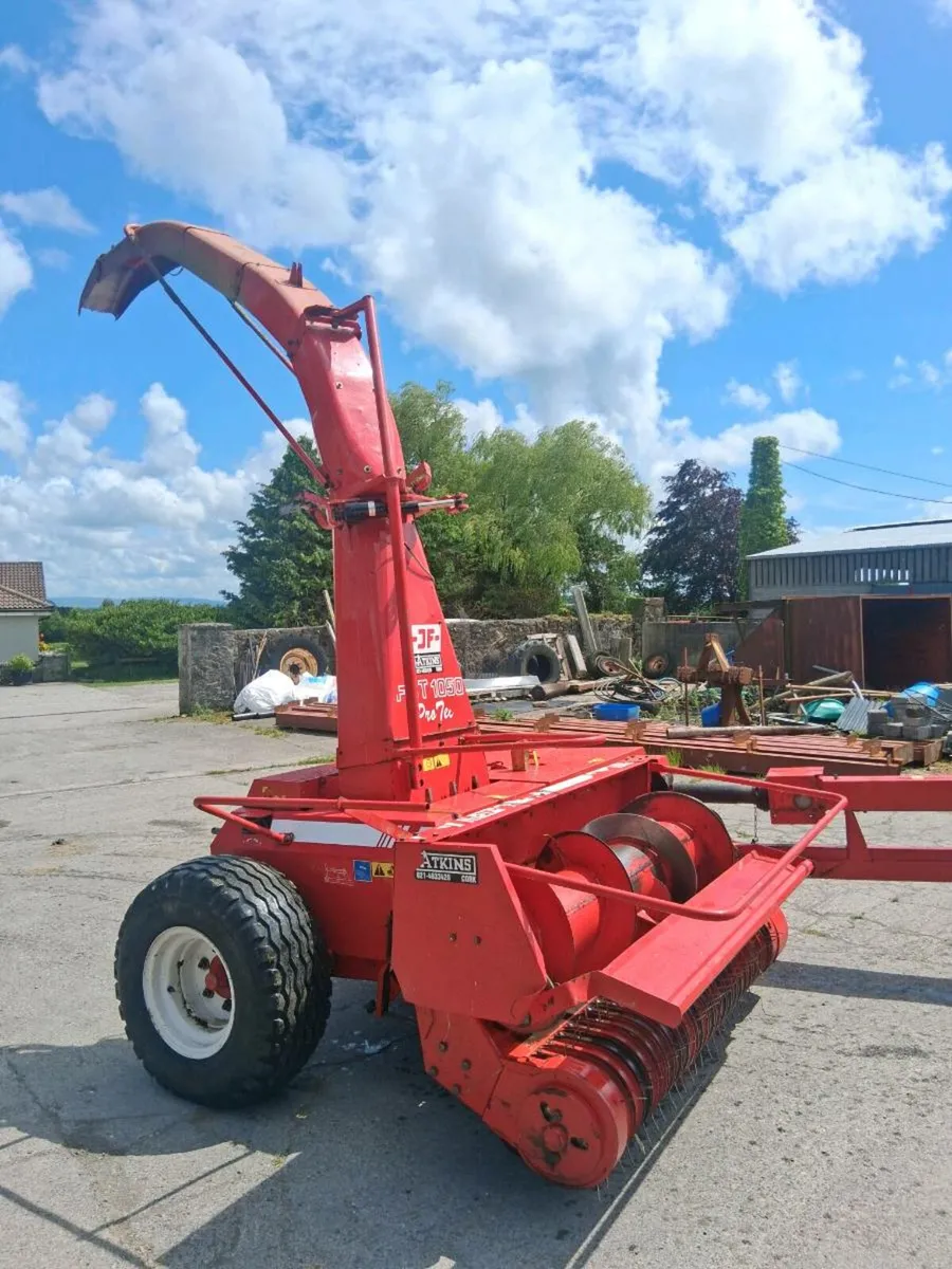 Jf 1050 silage harvestor - Image 1