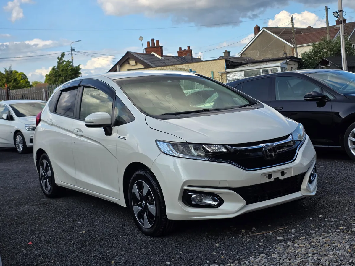 Honda Fit 1.5L Hybrid L-package self-chargin - Image 2