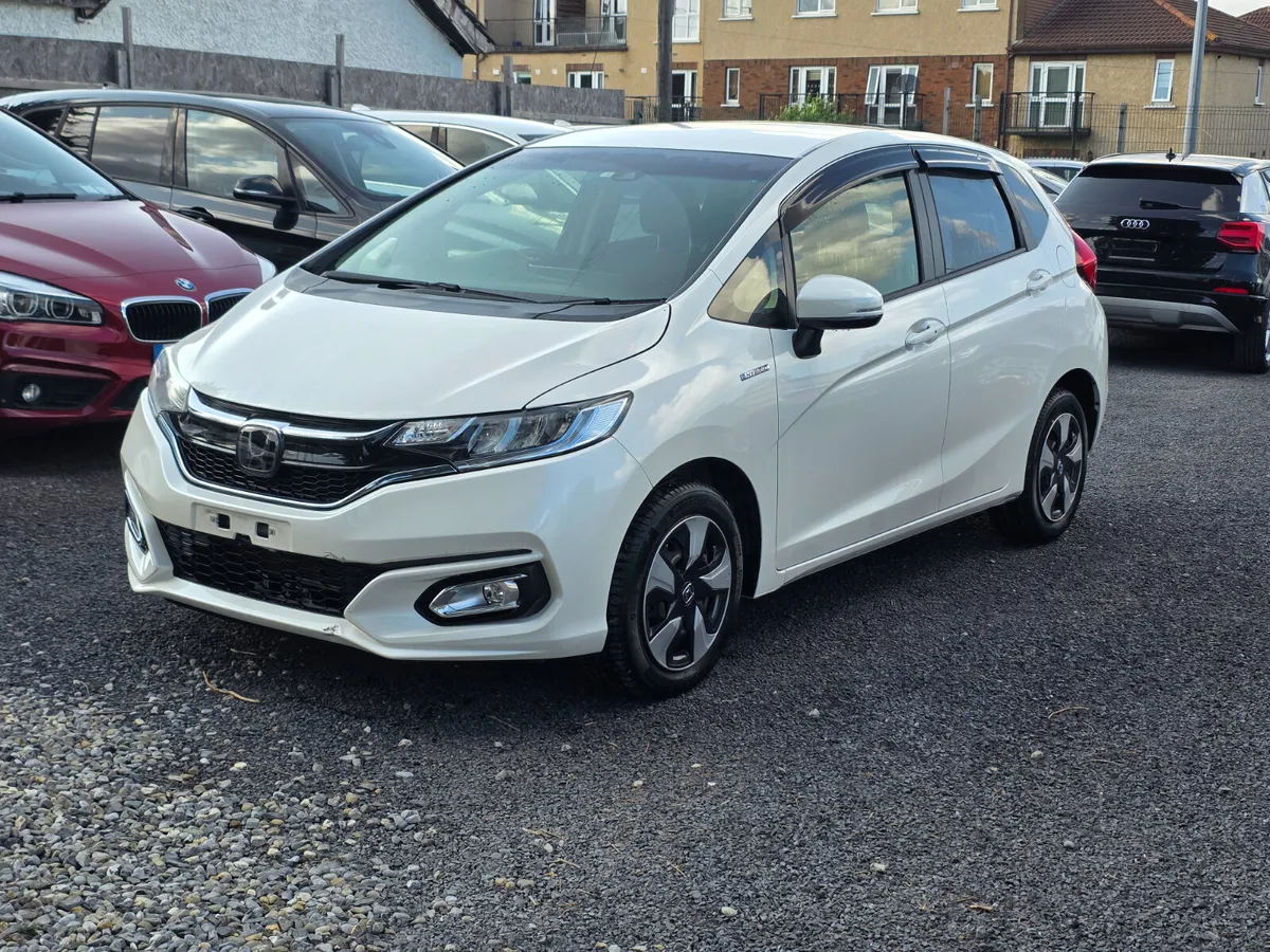 Honda Fit 1.5L Hybrid L-package self-chargin - Image 3