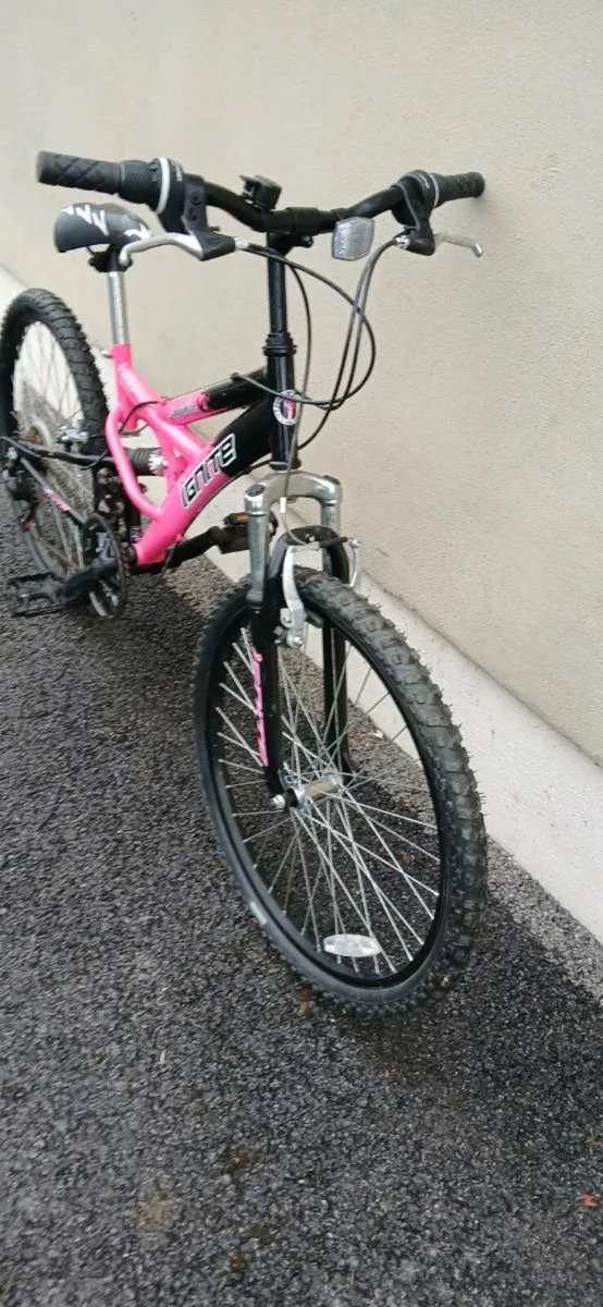 Bicycle - Image 4
