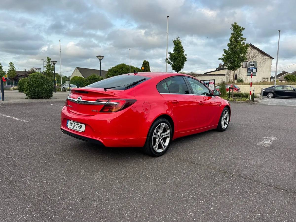 Opel Insignia SRI Limited Edition 2.0d - Image 2