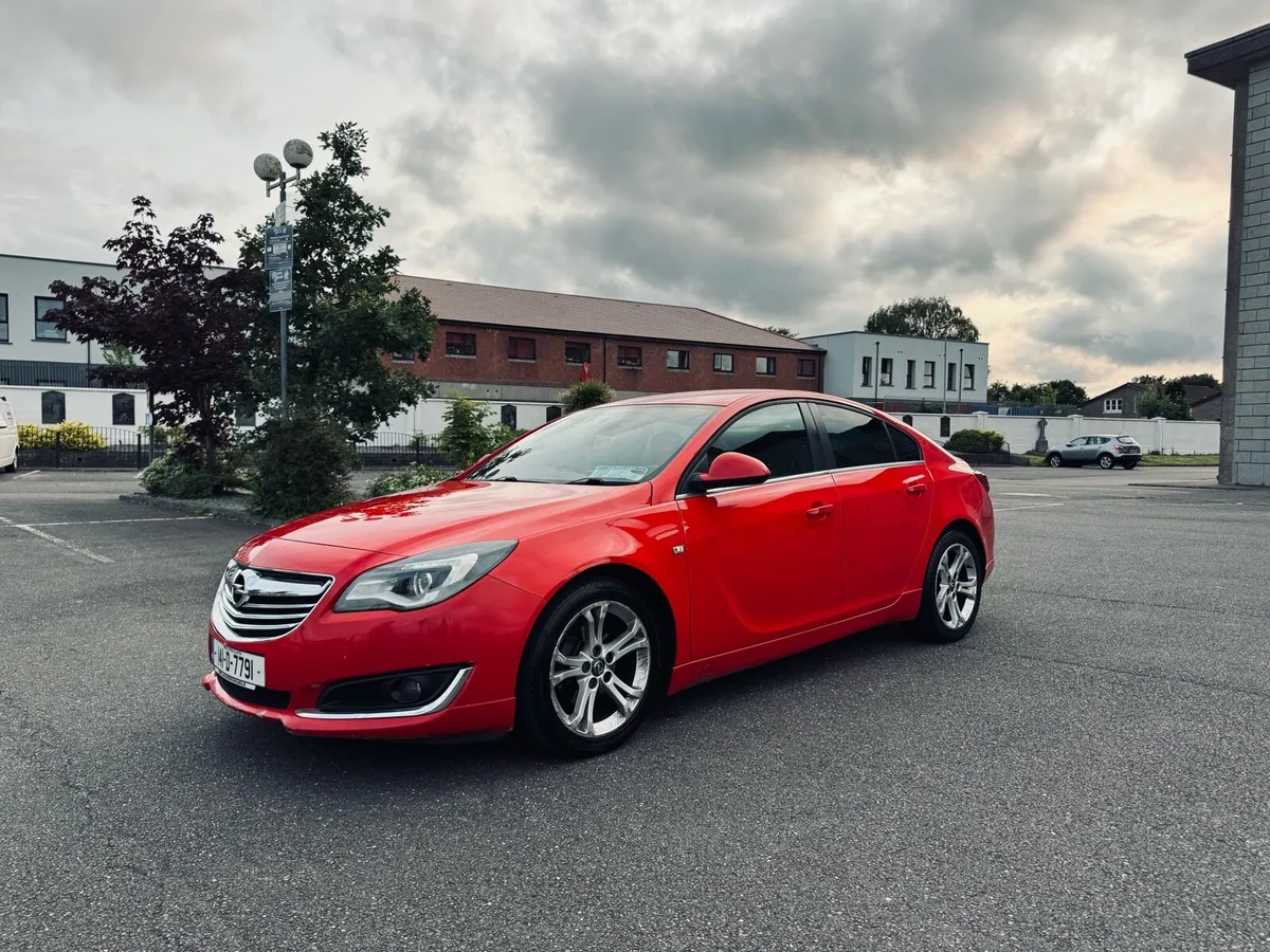 Opel Insignia SRI Limited Edition 2.0d - Image 1