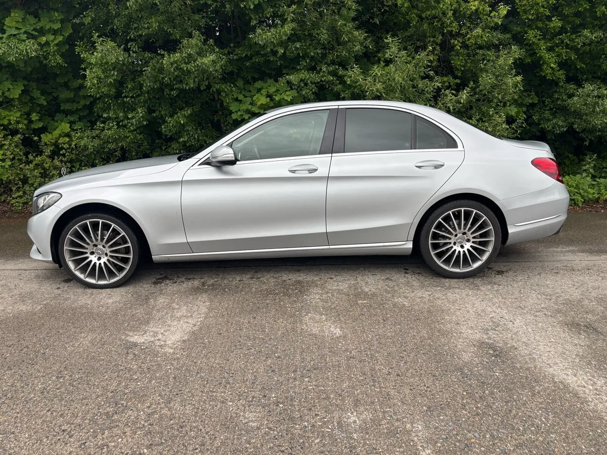 2014 Mercedes Benz C220D *Facelift* - Image 2