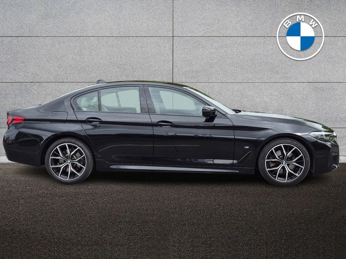 BMW 5 Series 520d M Sport Saloon - Image 3