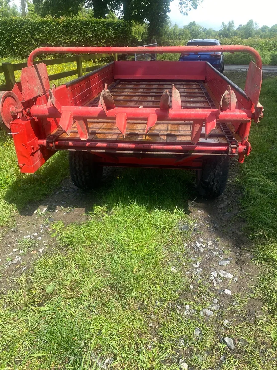 J.F Dungspreader - Image 4