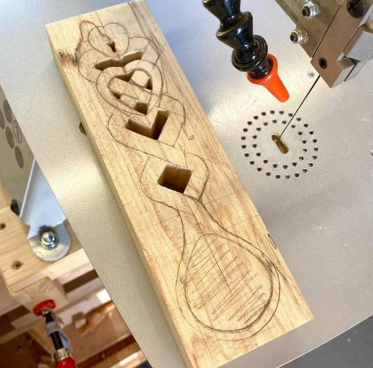 Scroll Saw - Image 4