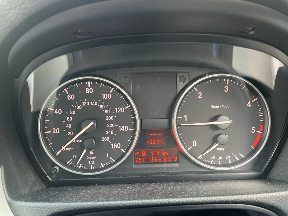 BMW 318 Diesel Tax 26 & NCT  25 - Image 4